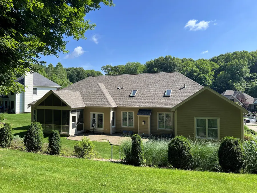 913 Howell Drive, Newark, OH 43055 - #2