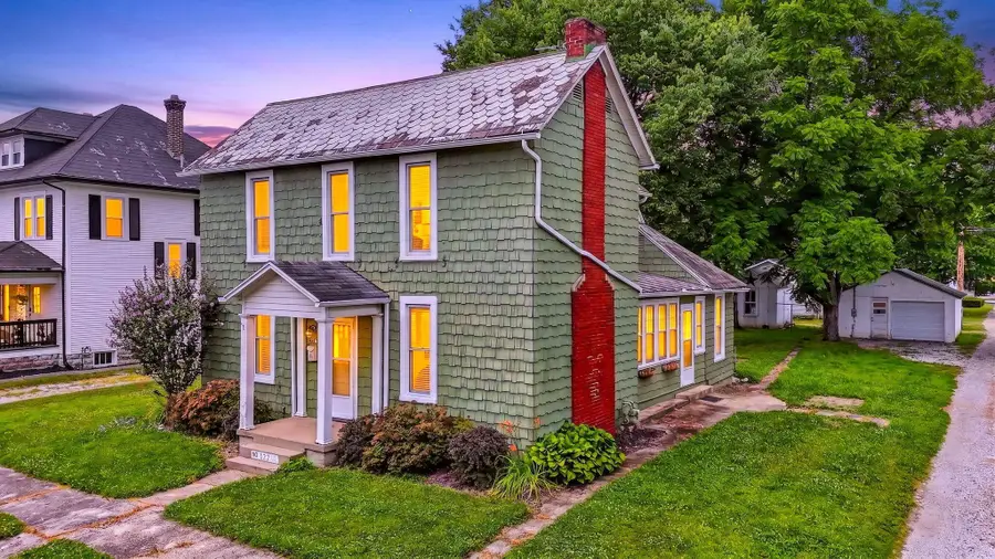 127 Walnut Street, Ashville, OH 43103 - #3