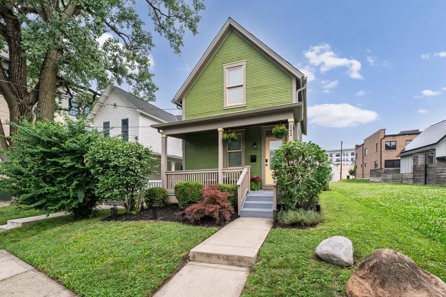 242 E 4th Avenue, Columbus, OH 43201 - #2