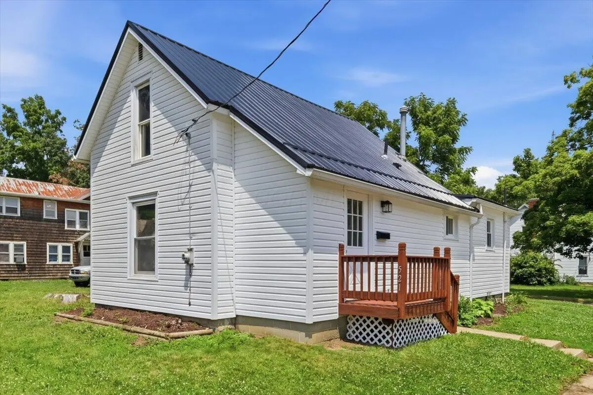 521 E Burgess Street, Mount Vernon, OH 43050 - #1