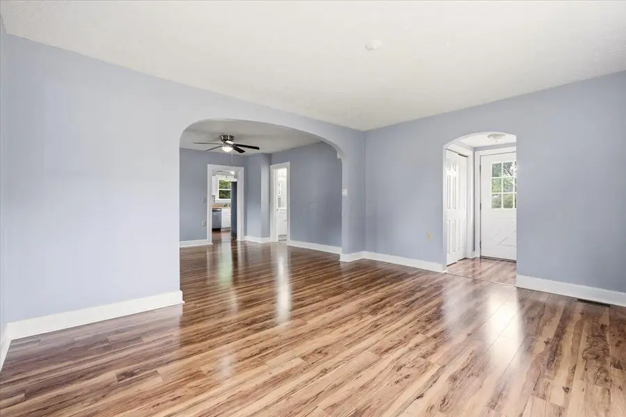 521 E Burgess Street, Mount Vernon, OH 43050 - #3