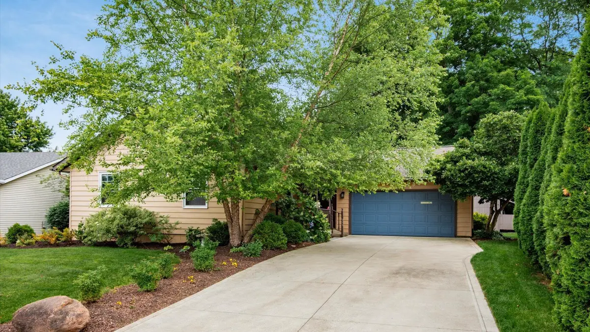 420 Alison Court, Lancaster, OH 43130 - #1