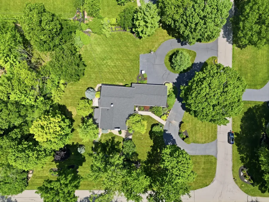 4499 Summit Ridge Drive, Upper Arlington, OH 43220 - #3