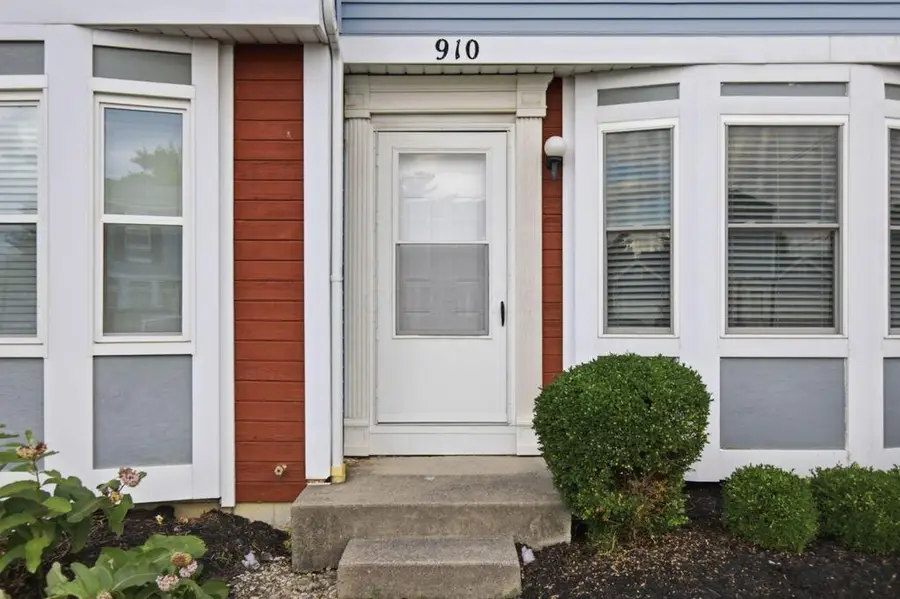910 Annagladys Drive, Columbus, OH 43085 - #3