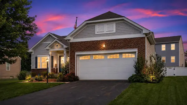 228 Weeping Willow Run Drive, Johnstown, OH 43031