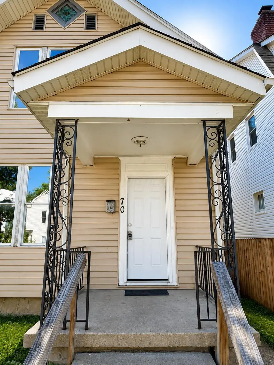 70 N Warren Avenue, Columbus, OH 43204 - #3
