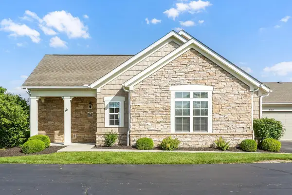 5123 Hayden Woods Lane, Hilliard, OH 43026