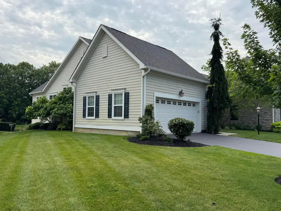 5672 Montridge Lane, Dublin, OH 43016 - #2