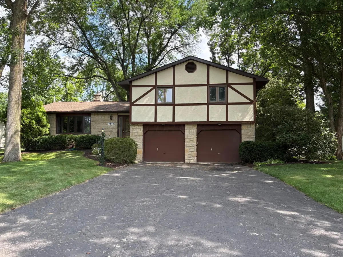 1340 Norwell Drive, Upper Arlington, OH 43220 - #1