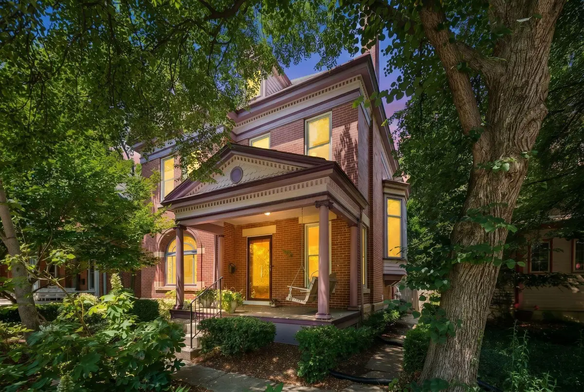 406 W 6th Avenue, Columbus, OH 43201 - #1