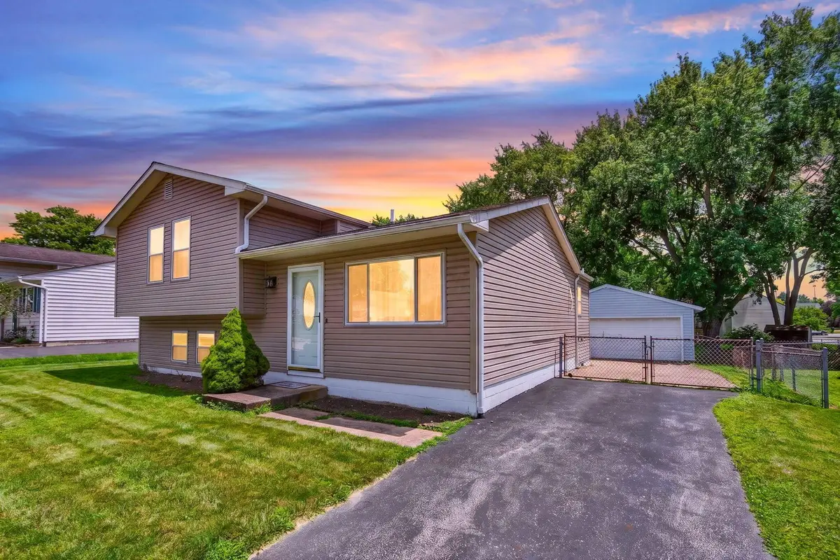 8767 Hubbard Drive S, Galloway, OH 43119 - #1