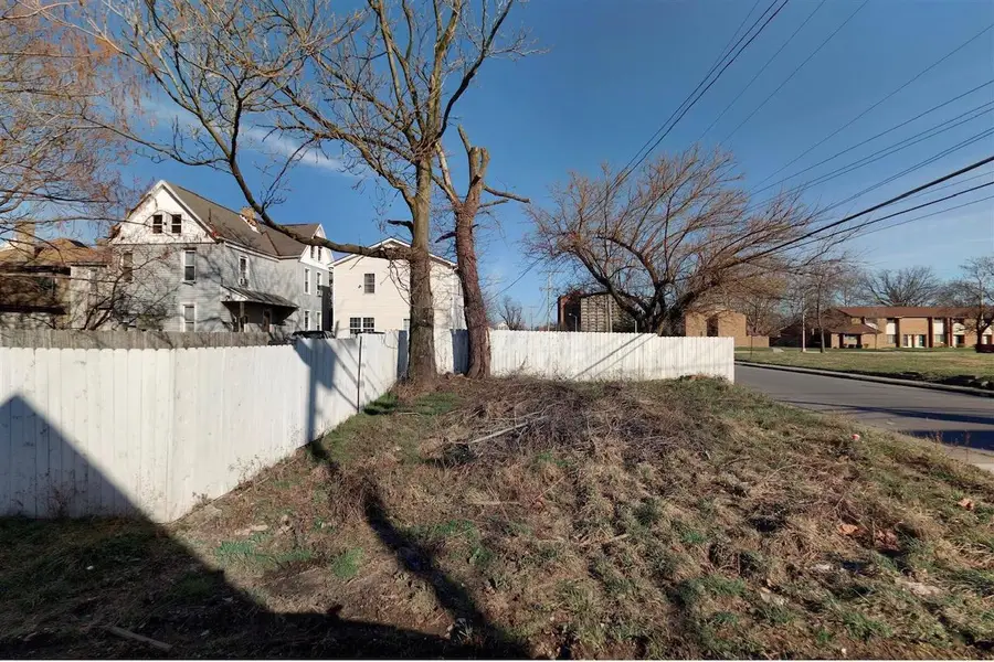 890 E Atcheson Street, Columbus, OH 43203 - #2