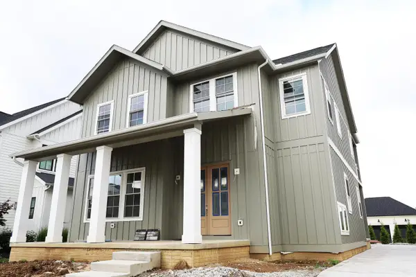 5703 Butternut Drive, Lewis Center, OH 43035