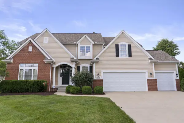 8420 Meadowmoore Place, Pickerington, OH 43147