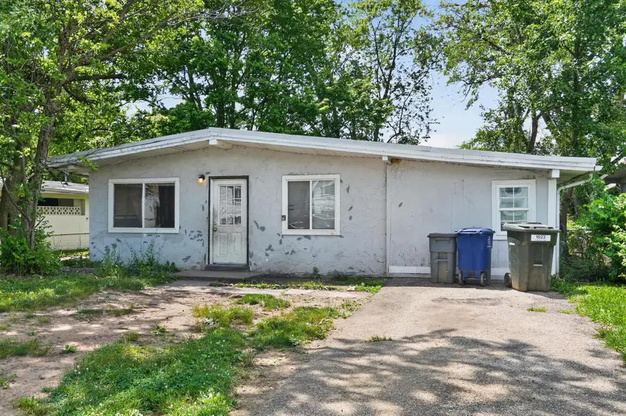 1823 E Blake Avenue, Columbus, OH 43219 - #2