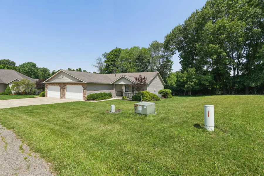 518A Hickory Lane, Howard, OH 43028 - #3