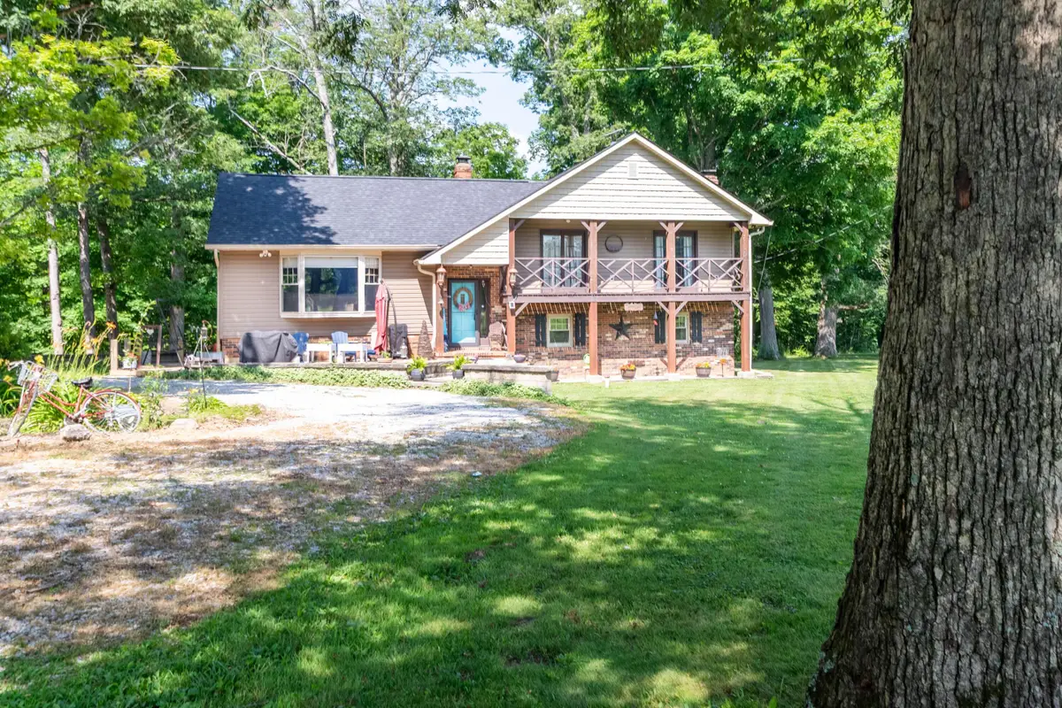 6419 Harrisburg Georgesville Road, Grove City, OH 43123 - #1