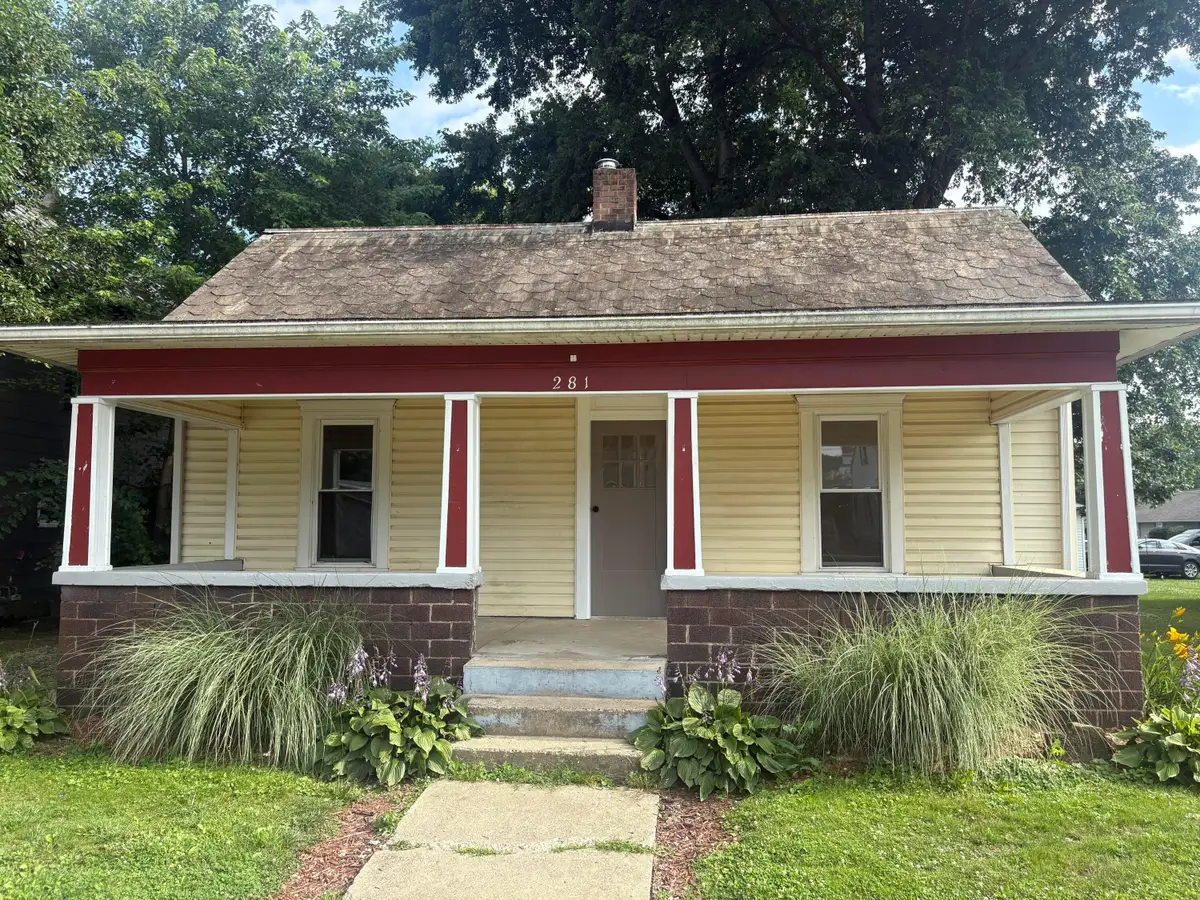 281 W 2nd Street, Logan, OH 43138 - #1