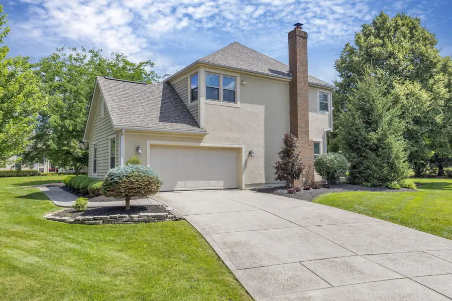 8792 Sunart Court S, Dublin, OH 43017 - #3