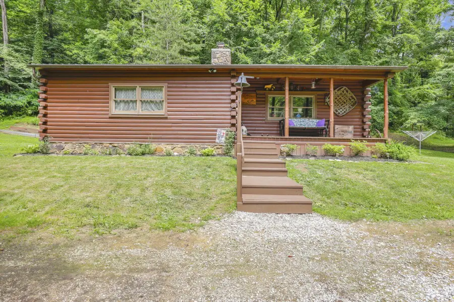 7899 Old Logan Road Se, Sugar Grove, OH 43155 - #2