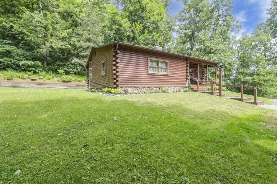 7899 Old Logan Road Se, Sugar Grove, OH 43155 - #3