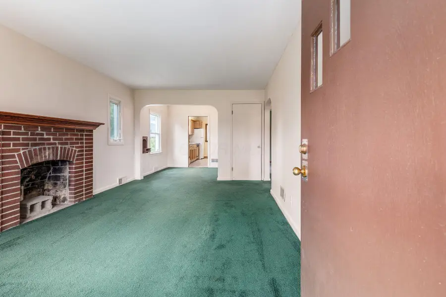 4089 Columbia Street, Hilliard, OH 43026 - #3