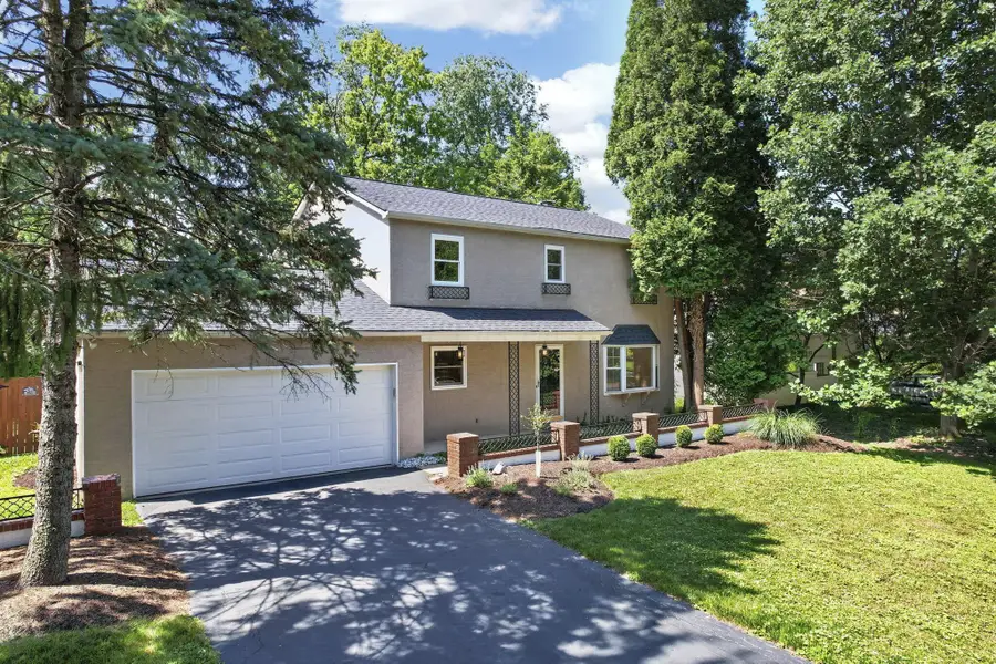201 Chaucer Court, Worthington, OH 43085 - #3