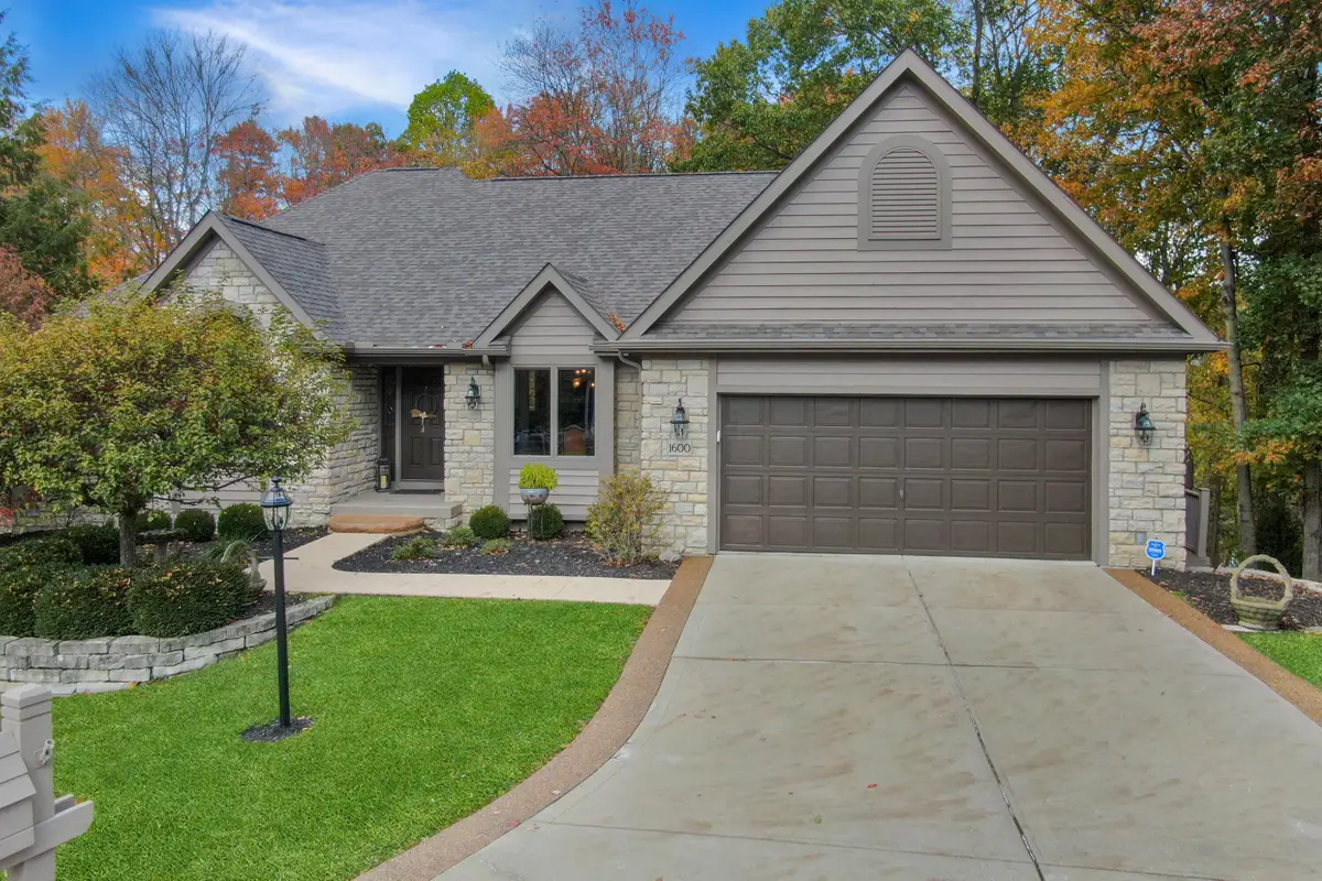1600 Woodridge Drive, Newark, OH 43055 - #1