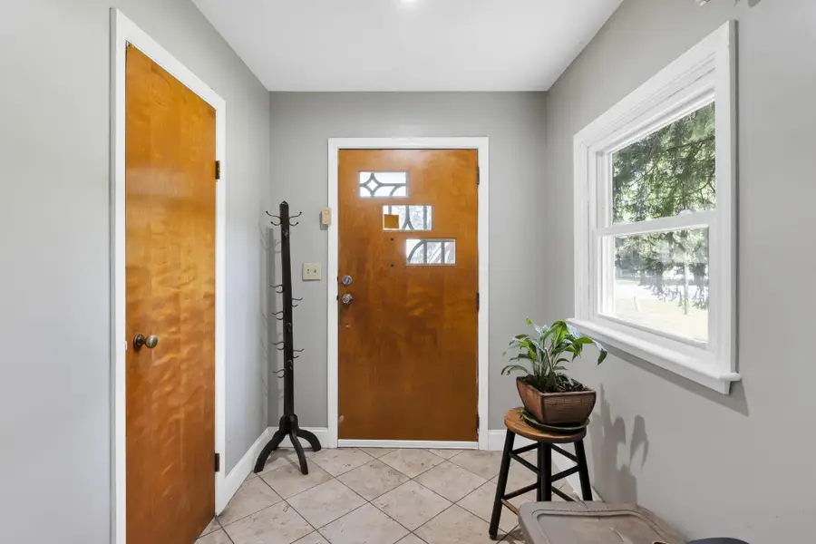 521 E Johnstown Road, Columbus, OH 43230 - #2