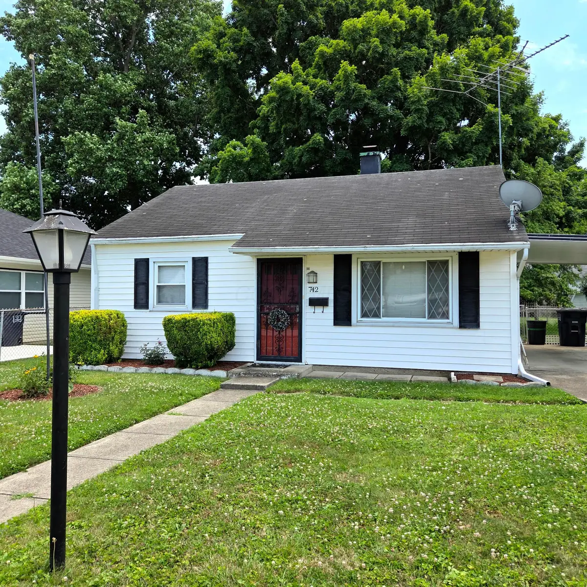 742 Maryland Avenue, Lancaster, OH 43130 - #1
