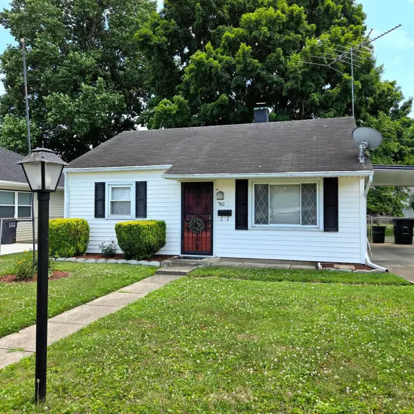 742 Maryland Avenue, Lancaster, OH 43130