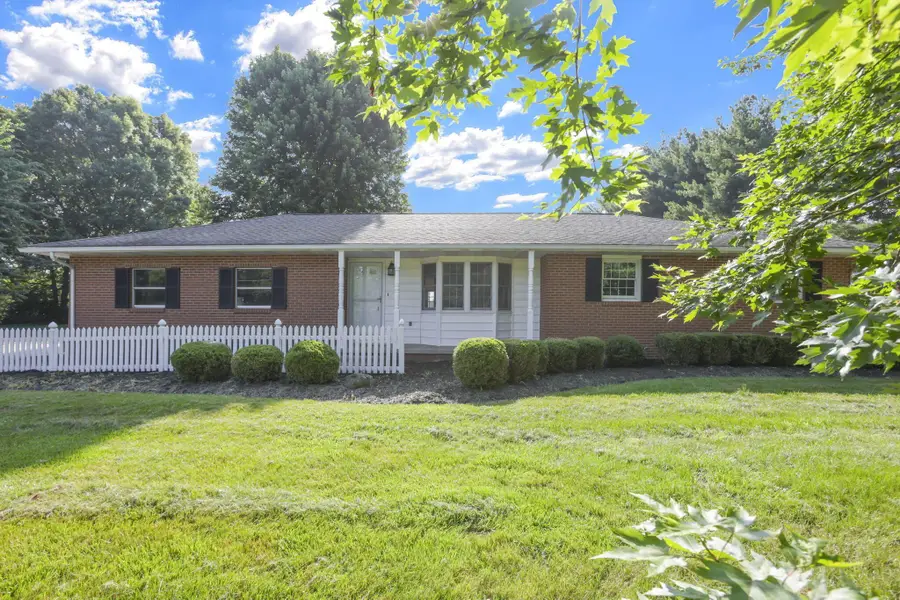 274 N Galena Road, Sunbury, OH 43074 - #2