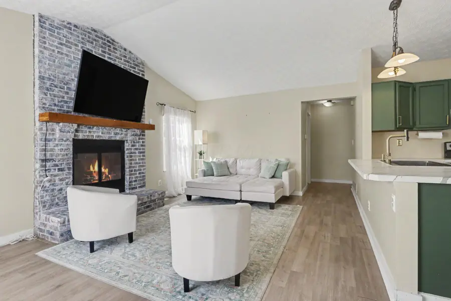 2021 Torreys Place, Powell, OH 43065 - #3
