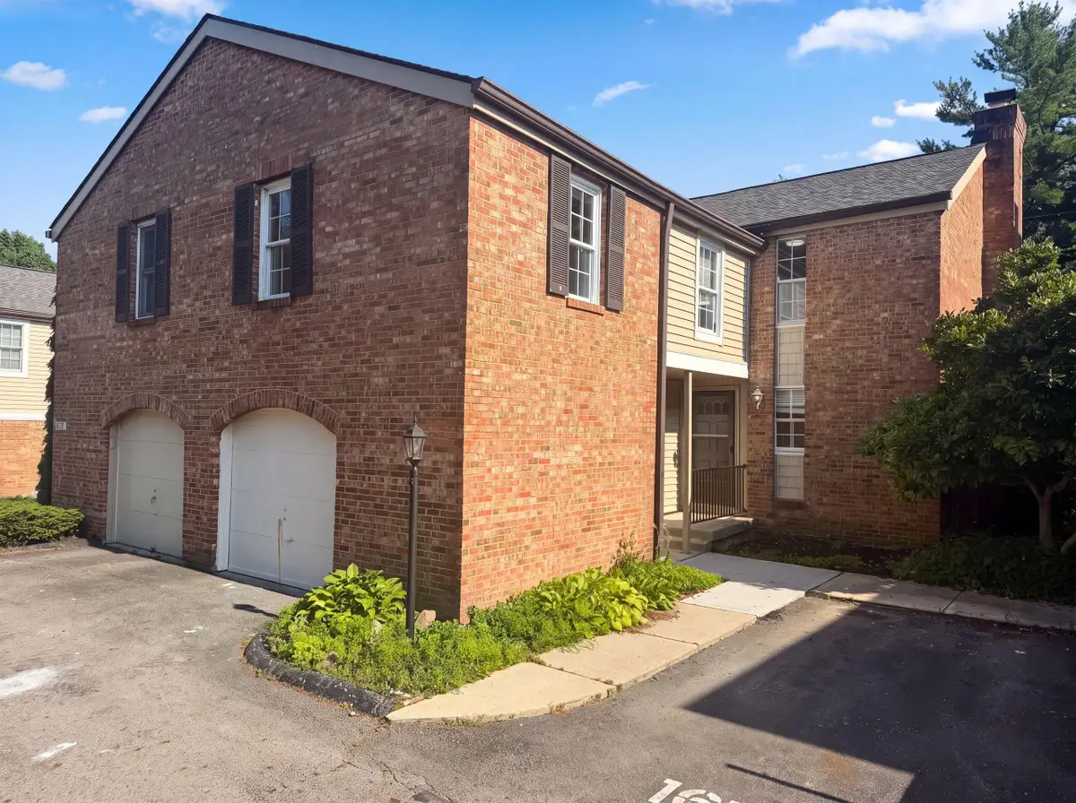 1677 Moravian Street, Columbus, OH 43220 - #1