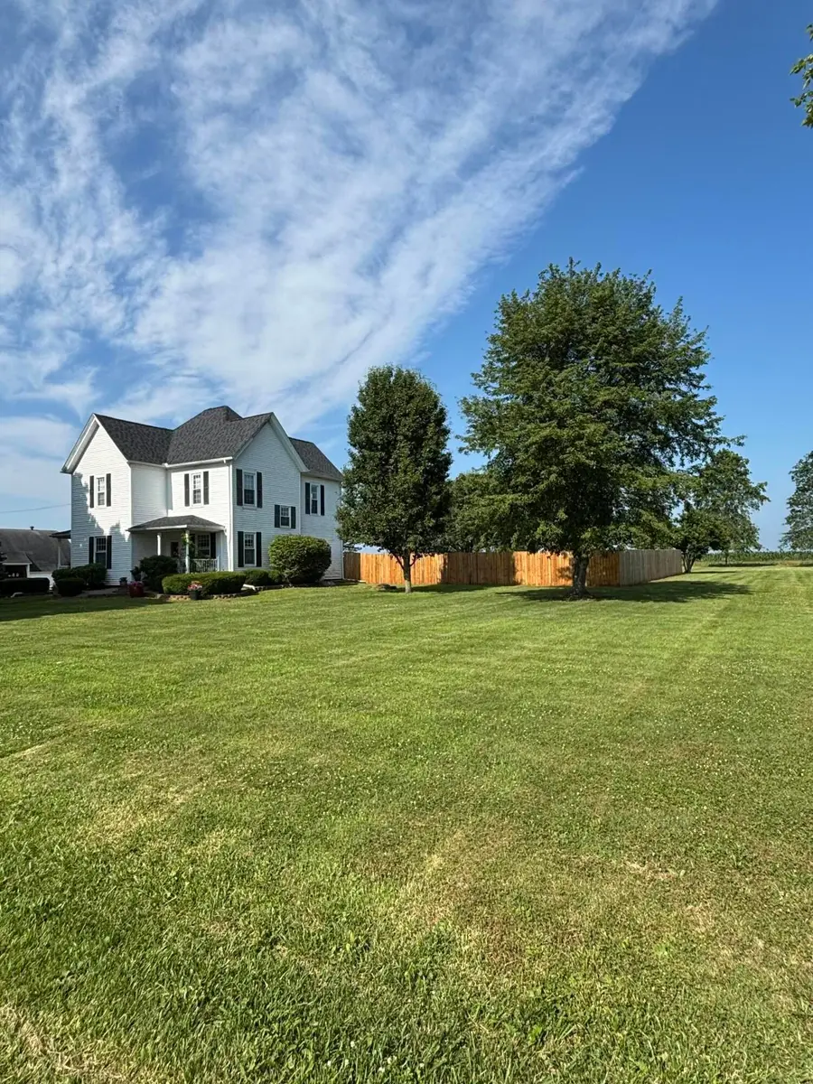 3243 Creek Road Se, Washington Court House, OH 43160 - #3