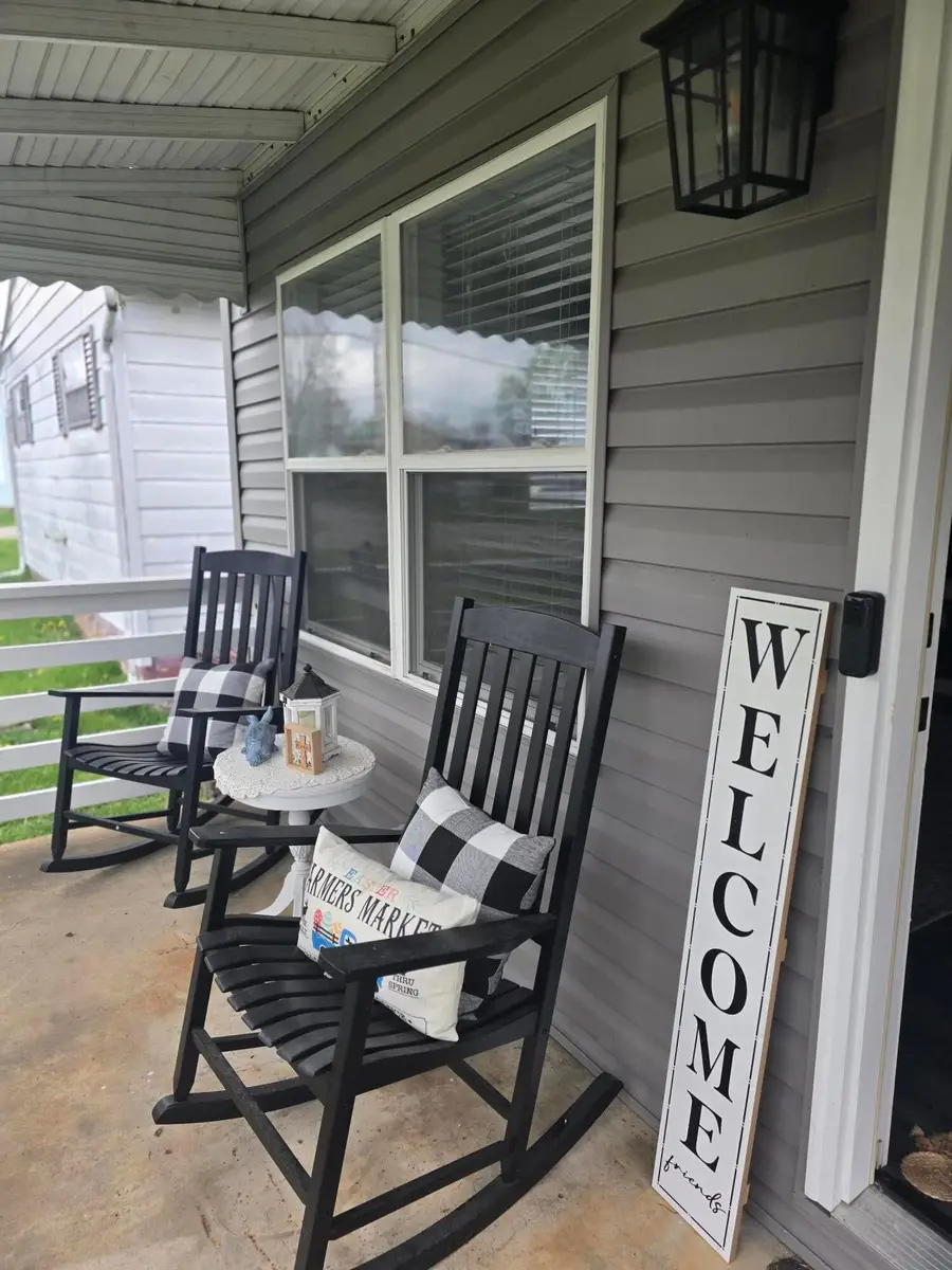 505 Busby Avenue, Lancaster, OH 43130 - #3
