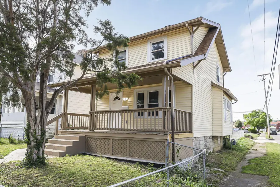 913 Chittenden Avenue, Columbus, OH 43211 - #3
