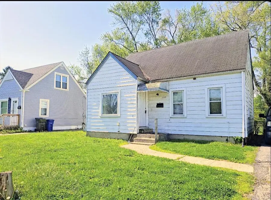 2319 Argyle Drive, Columbus, OH 43219 - #2
