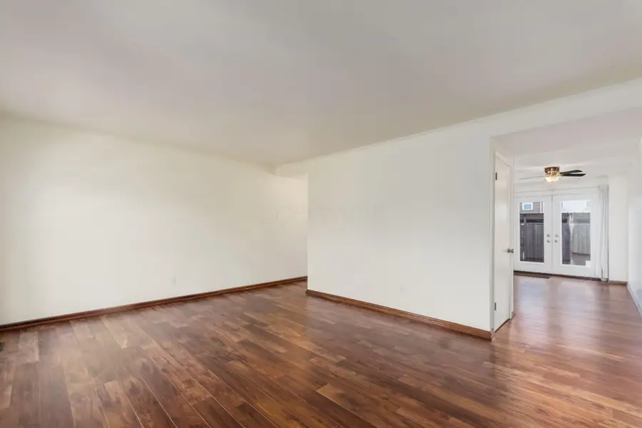 619 Dlyn Street, Columbus, OH 43228 - #3