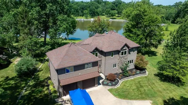 945 Pike Drive, Mansfield, OH 44903