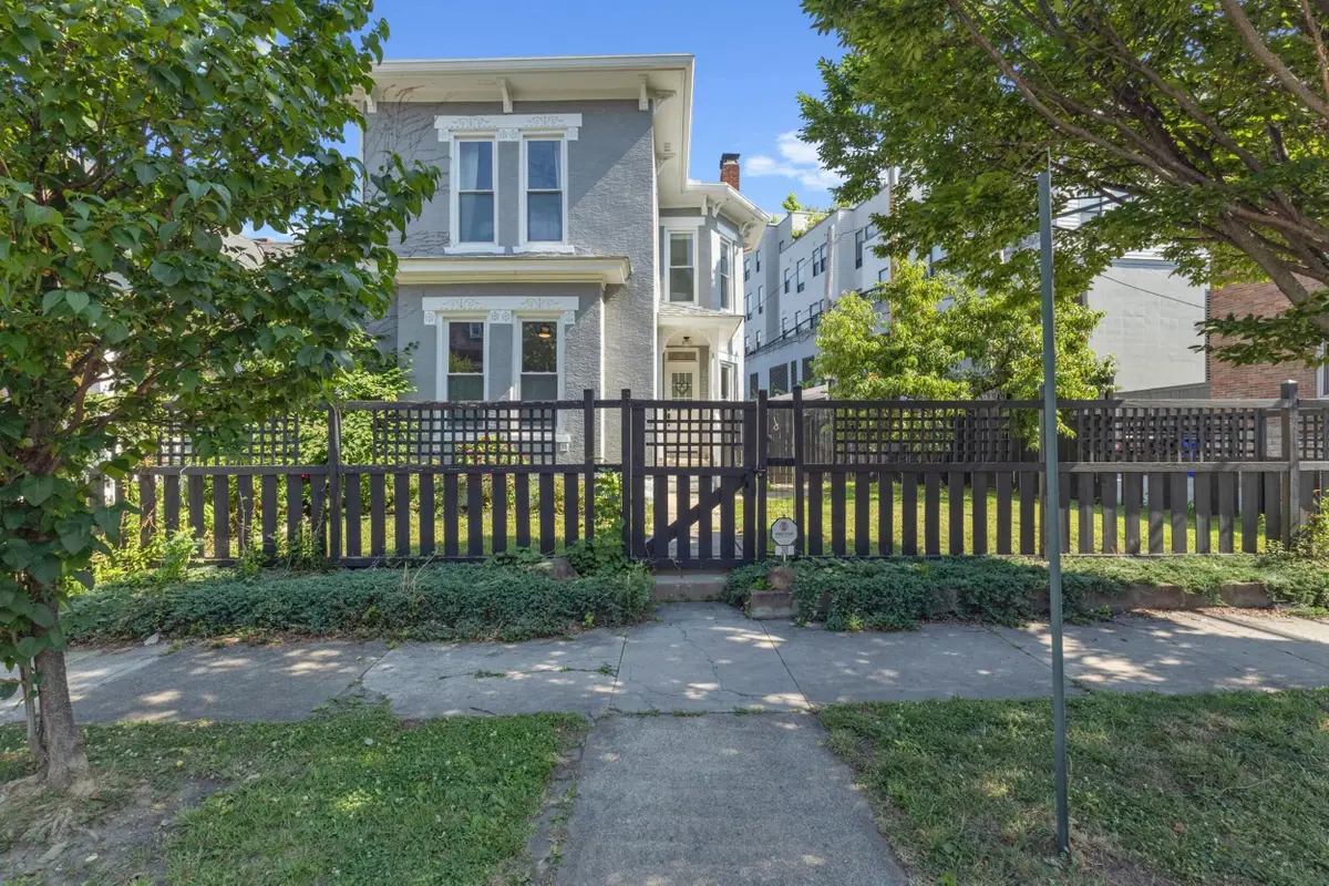 30 Clark Place, Columbus, OH 43201 - #1