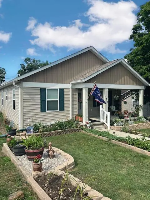 126 E Church Street, Amanda, OH 43102