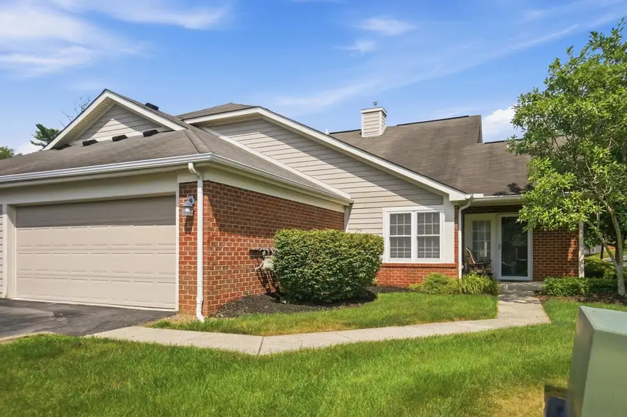 7424 Cherry Brook Drive, Reynoldsburg, OH 43068 - #2