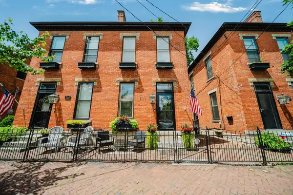711 S 3rd Street, Columbus, OH 43206
