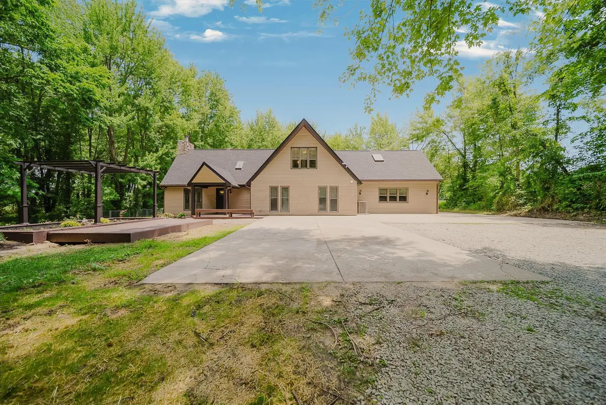140 N Main Street, Croton, OH 43013 - #1