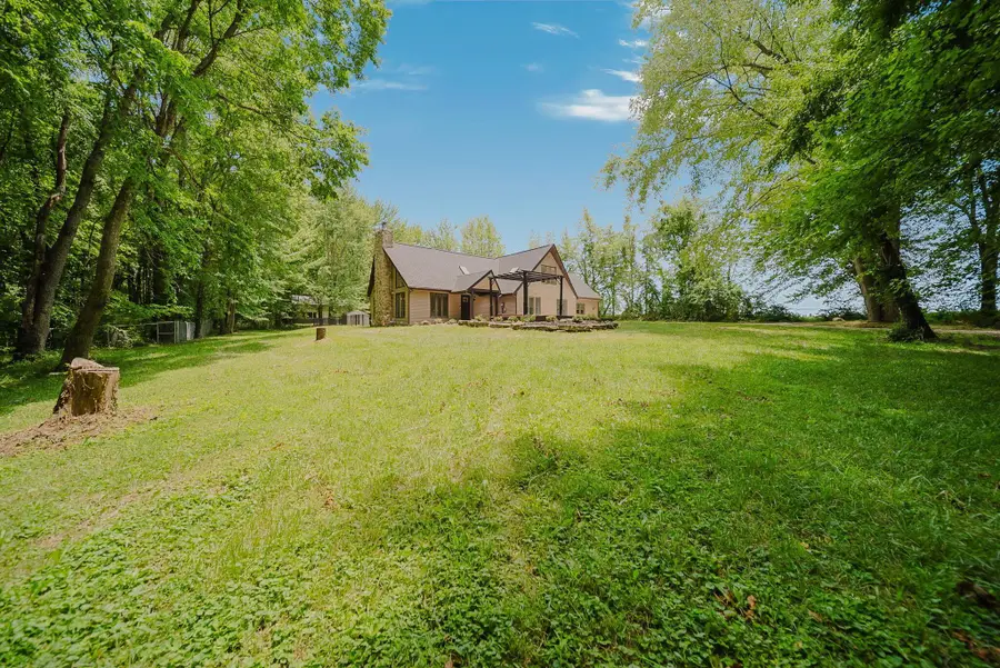 140 N Main Street, Croton, OH 43013 - #3
