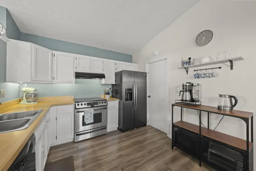 1955 Barnard Drive, Powell, OH 43065 - #2