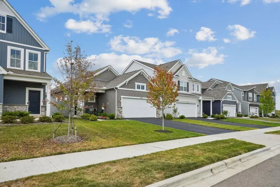 5924 Creekview Drive, Powell, OH 43065 - #3