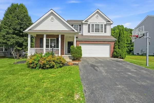 693 Brevard Circle, Pickerington, OH 43147