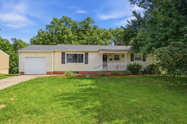 1805 Nelson Road, Lancaster, OH 43130
